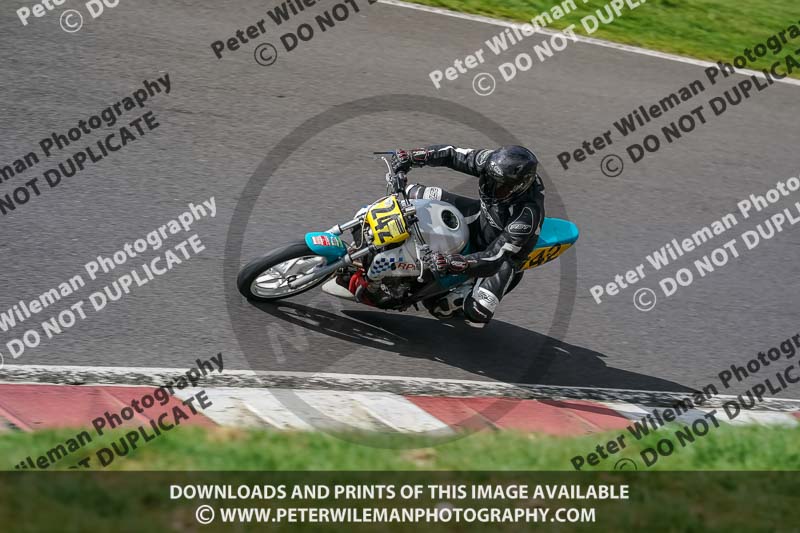 cadwell no limits trackday;cadwell park;cadwell park photographs;cadwell trackday photographs;enduro digital images;event digital images;eventdigitalimages;no limits trackdays;peter wileman photography;racing digital images;trackday digital images;trackday photos